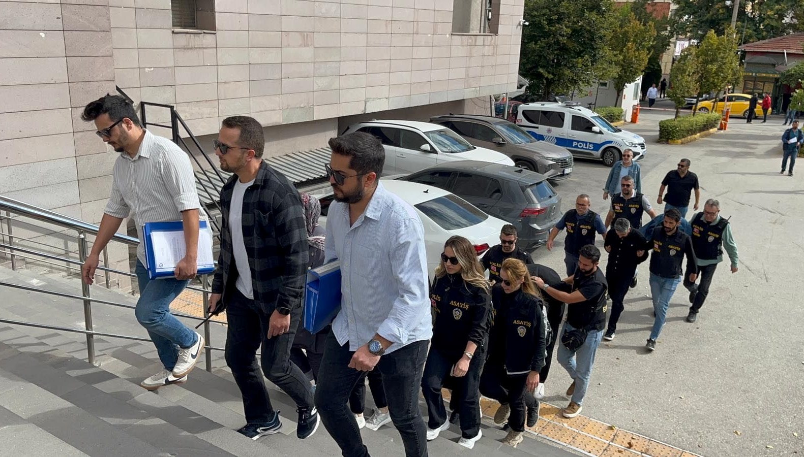 18 milyon dolarlik devre mulk dolandiriciligi 7 gozalti aEt7E4w4