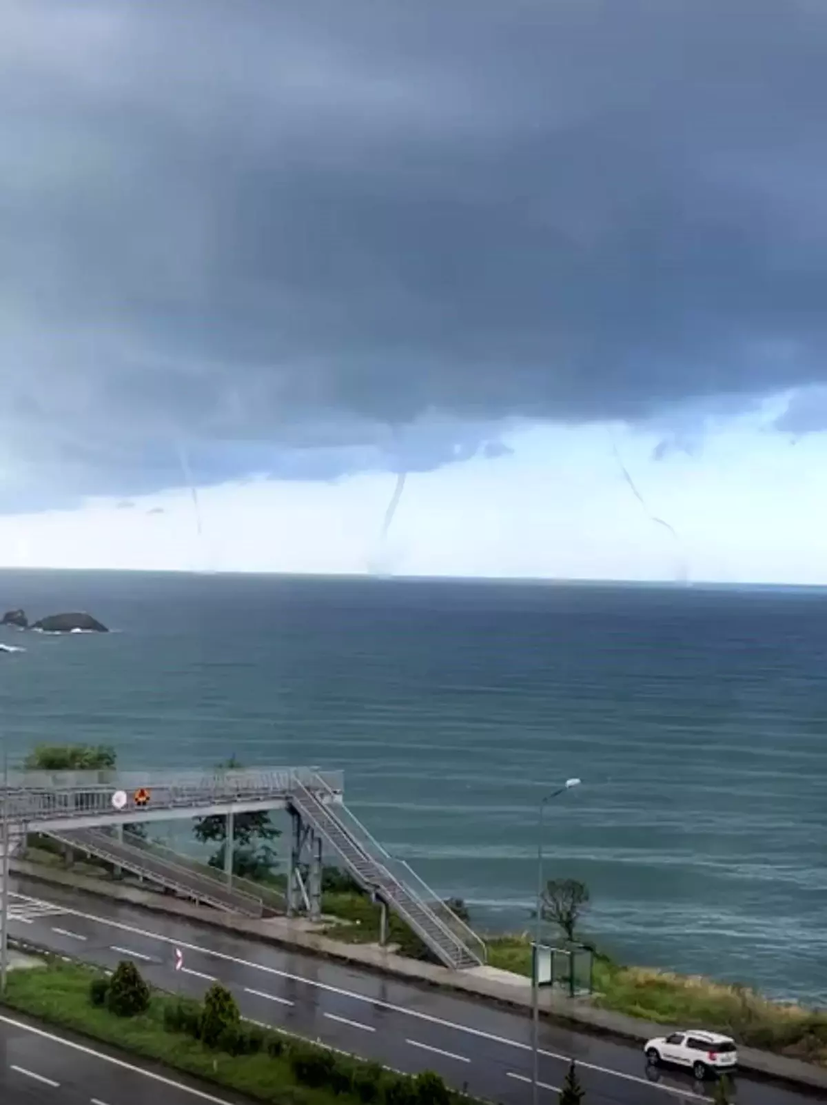 trabzonda uc hortum goruldu hLb6fw8S