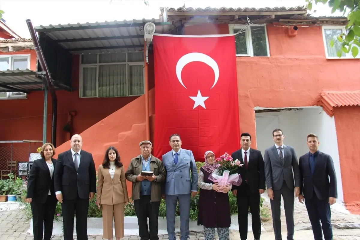 yukumlulerden sehit ailesine destek PUtx5nLp