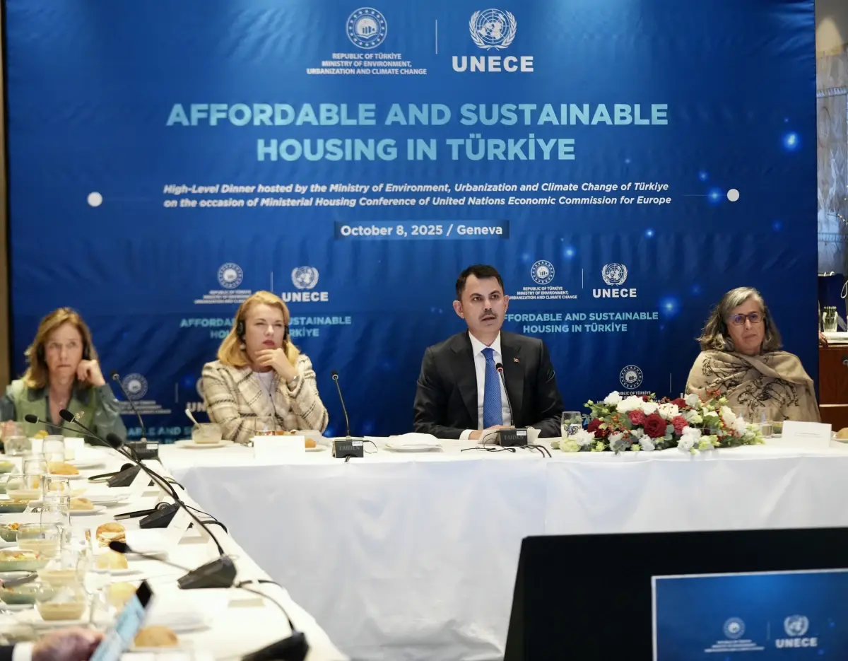 bakan kurum tum ulkeler icin afet yonetiminde ender rastlanan bir hiz ve kapsam ornegi sunuyoruz FQ7hlV2Q