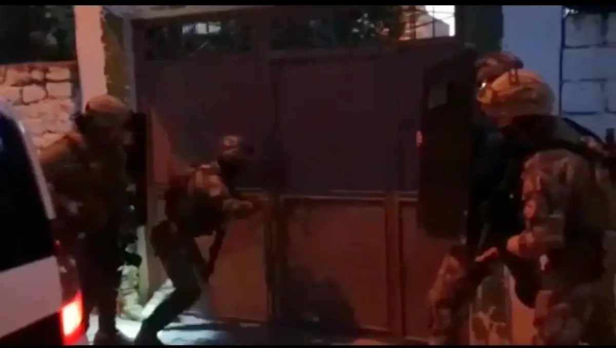 diyarbakirda 96 supheli tutuklandi BKYGyIRl