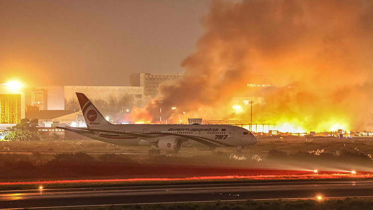 havalimaninda korkutan yangin tum ucuslar askiya alindi nJmVHFJh.jpg